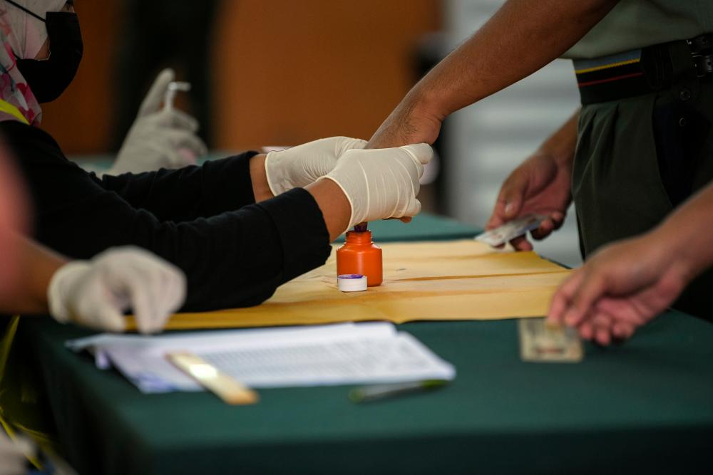 EC must find ways to ease outstation Sarawakians, Sabahans to vote: PBB VP