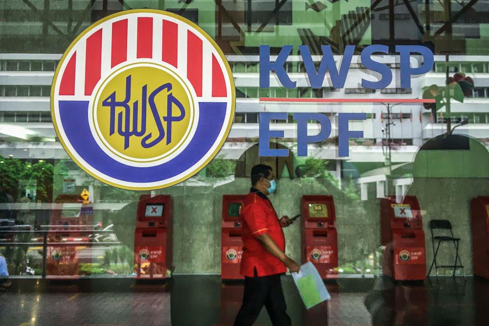 EPF median savings of over 8mil M’sians drop by 50% due to pandemic withdrawals