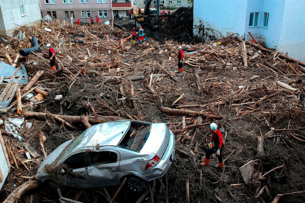 Extreme weather events harbinger of worse floods?