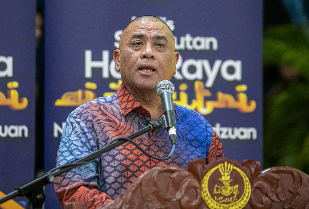 FW1552399_PK14_21032026_SAMBUTAN_AIDILFITRI PM's special briefing hailed as proactive move on West Asia crisis