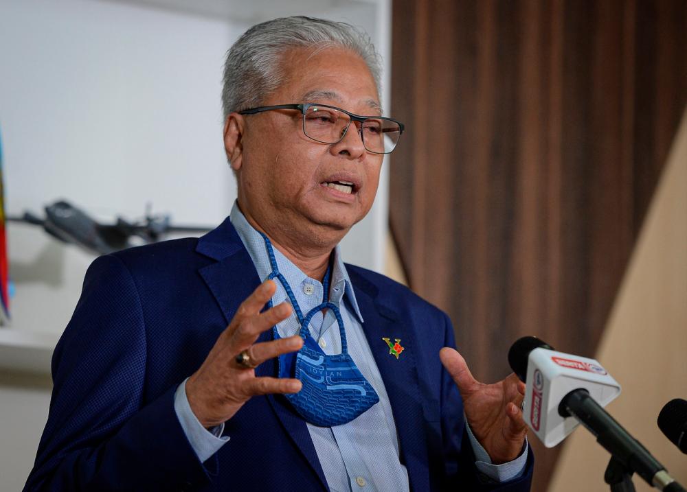 Failure to observe physical distancing contributes to rise in Covid-19 cases - Ismail Sabri Failure to observe physical distancing contributes to rise in Covid-19 cases - Ismail Sabri