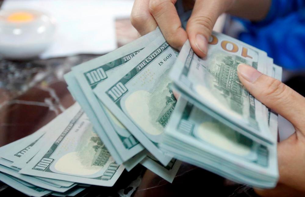 Fed: Govt aid, stock market pushed US household net worth in Q2 to pre-pandemic levels