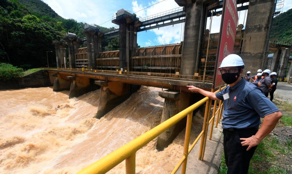 Flood: Electricity supply to 10,000 consumers in Beaufort, Tenom, disrupted