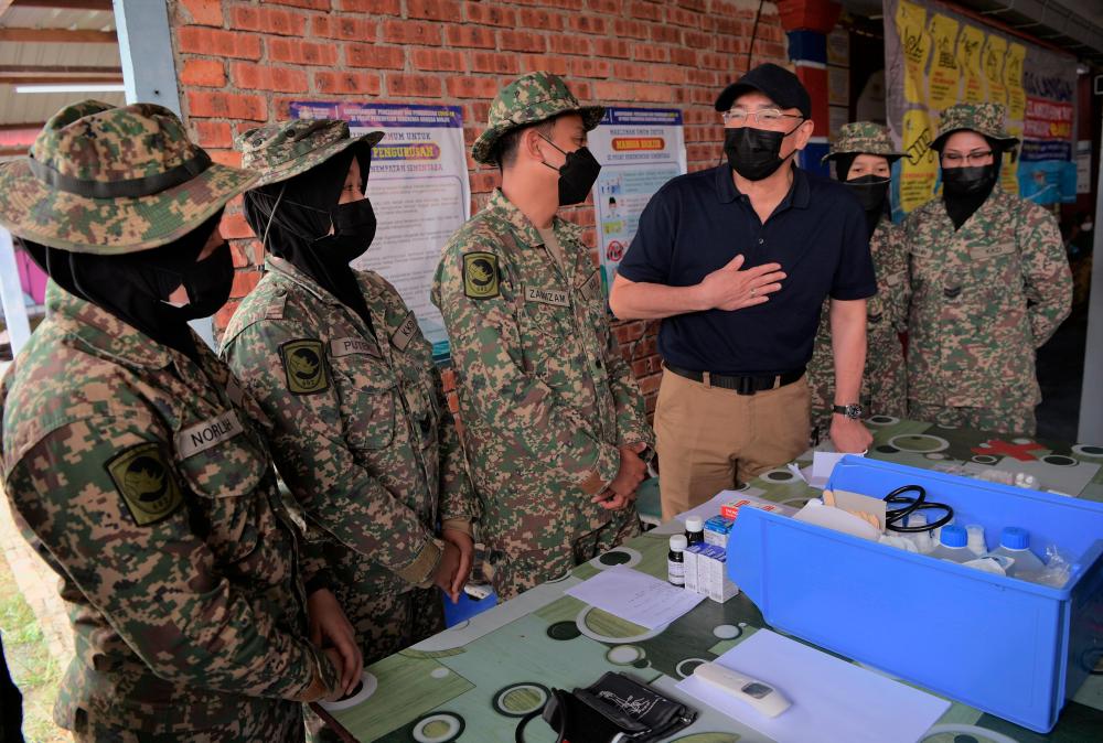 Floods: 196 MAF personnel mobilised to assist in Johor Ops Murni