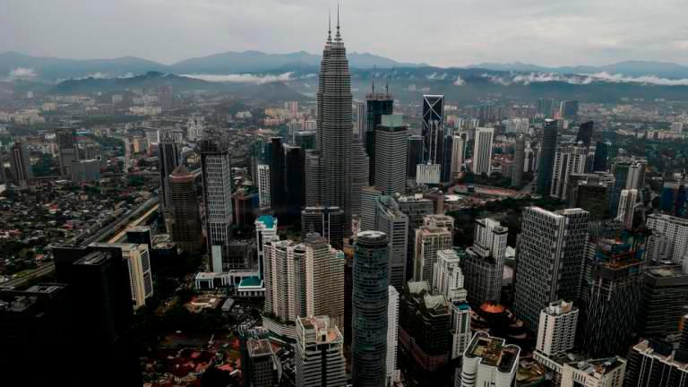 Focus on right investments for M’sia to become economic powerhouse, say economists