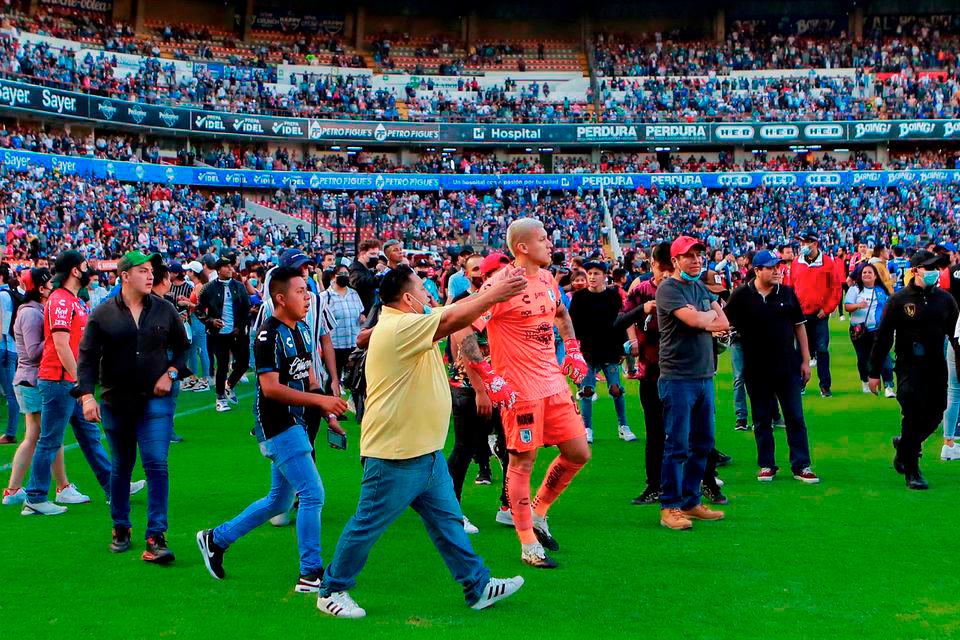 Football violence pandemic spreads in Latin America 
