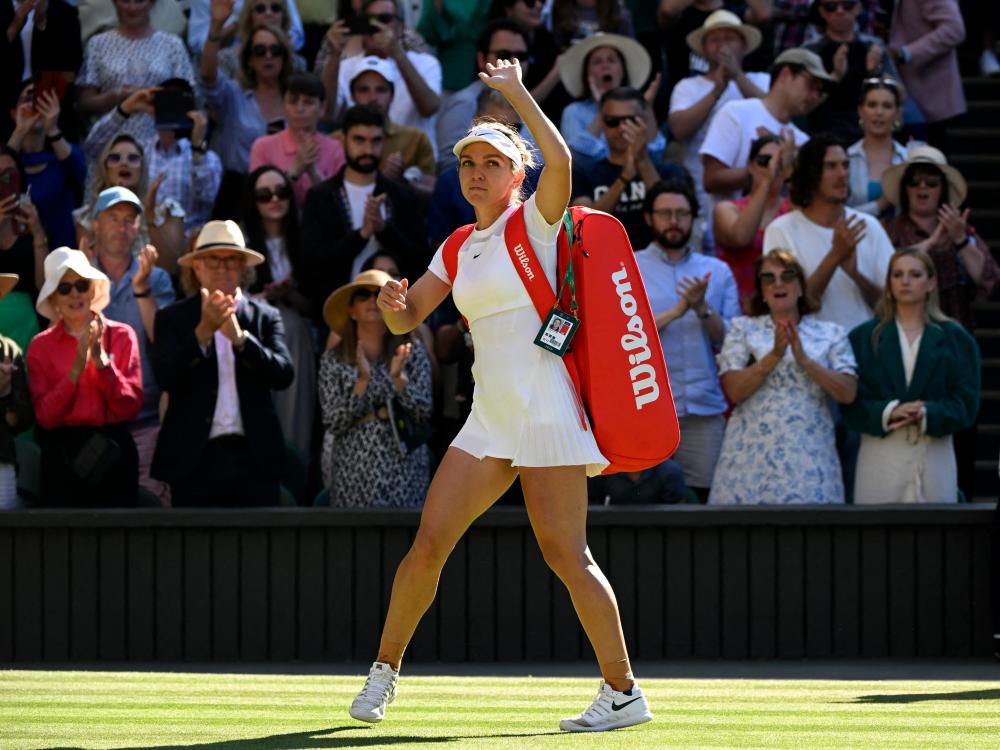 Former champion Halep fails to reach Wimbledon Final