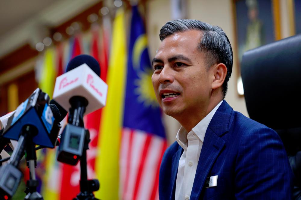 Freedom of speech guaranteed, but within legal limits: Fahmi Fadzil (Updated)