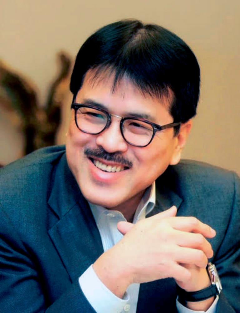 From journalist to successful businessman