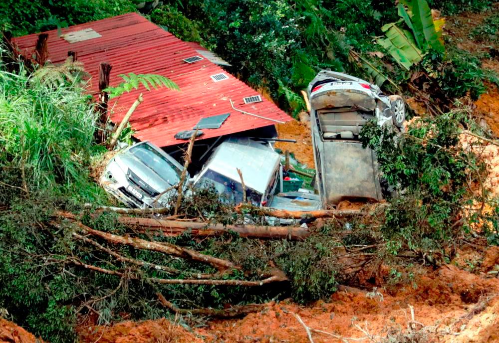 Full report on Batang Kali landslide tragedy to be completed end of the month: Nik Nazmi