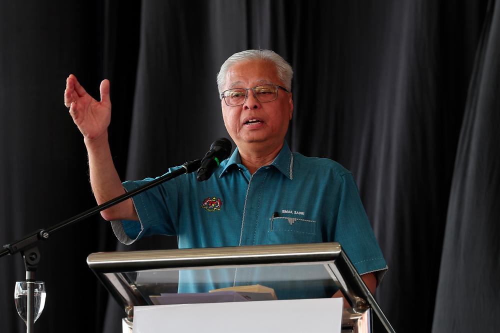 GE15: BN’s days of fielding a ‘Songkok’ and expecting easy wins are gone - Ismail Sabri GE15: BN’s days of fielding a ‘Songkok’ and expecting easy wins are gone - Ismail Sabri