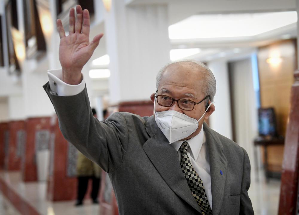 GE15: Ku Li leaving to party to decide on candidacy