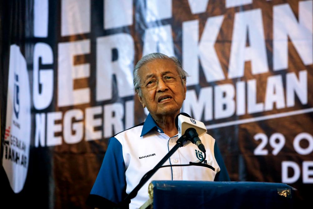 GTA-Pejuang tidak rasis, tidak bermusuh dengan bukan melayu: Dr Mahathir GTA-Pejuang tidak rasis, tidak bermusuh dengan bukan melayu: Dr Mahathir