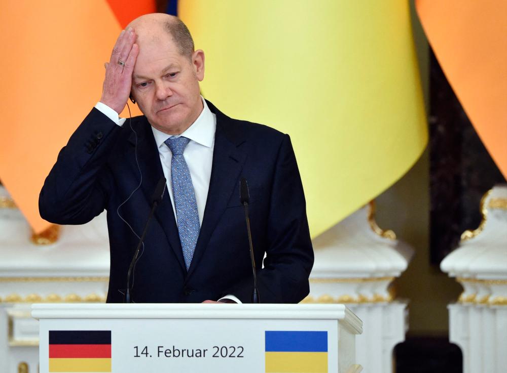 German chancellor to meet Putin as Ukraine’s fate in the balance