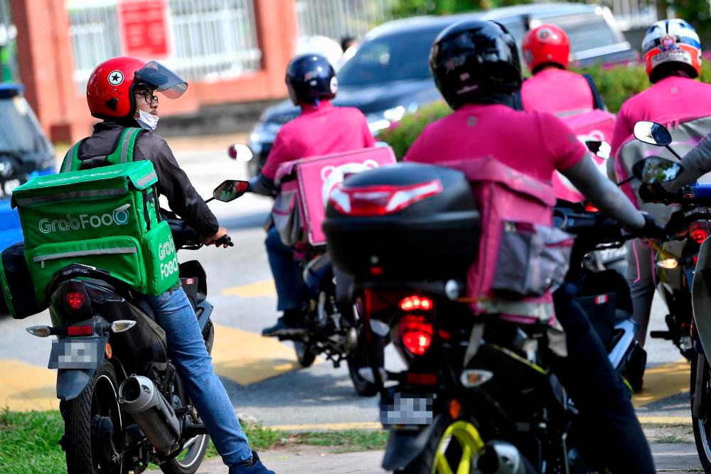 Govt to protect well-being of food delivery riders by regulating service