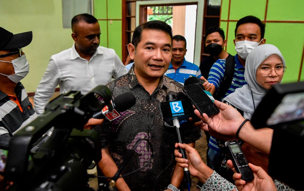 Gov’t will protect SMEs from economic impact of China Covid-19 surge: Rafizi