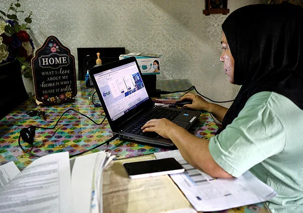 Govt urges private sector to adopt flexible working arrangements amid global pressures
