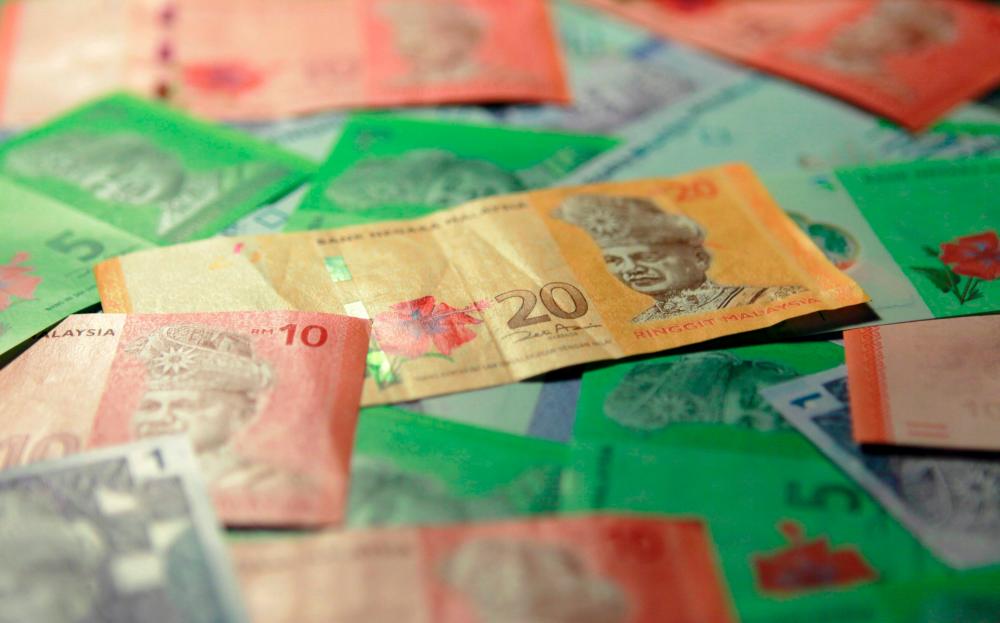 Harga minyak naik, ringgit terus mengukuh pada sesi awal