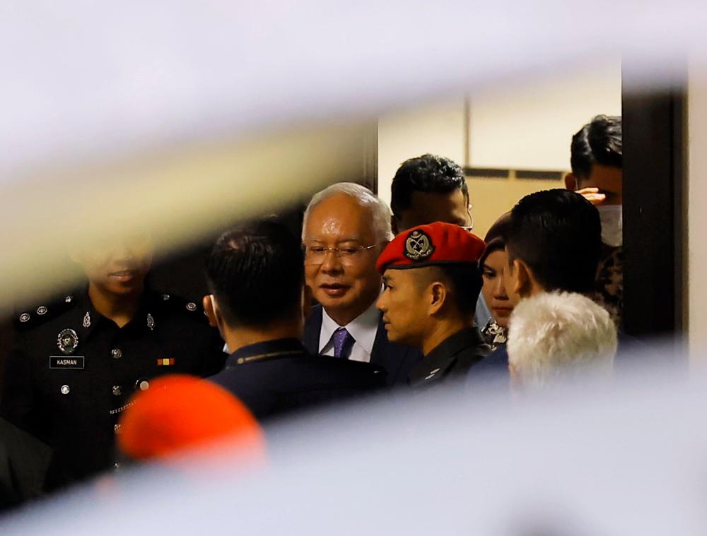 High Court dismisses Najib’s bid to attend Parliament (Updated)