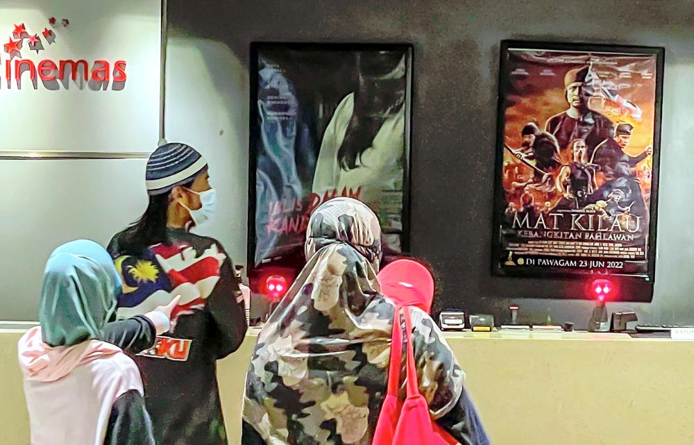 Historical films like Mat Kilau can grow movie industry: Wan Junaidi