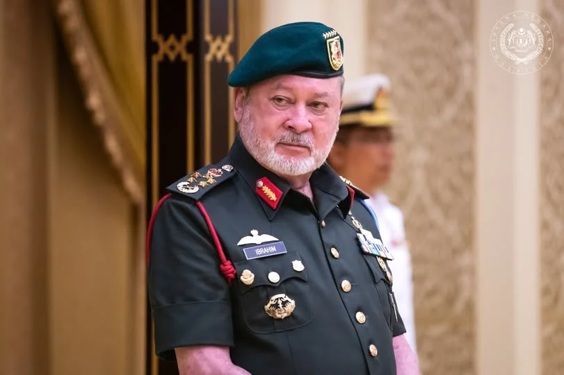 Hot_weather__King_urges_public_to_take_precautions Hot weather: King urges public to take precautions