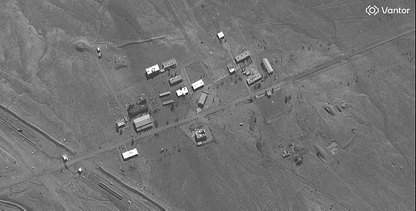 IRAN-US-ISRAEL-WAR Guards say carried out 'integrated' missile attack with Hezbollah on Israel: Iran media