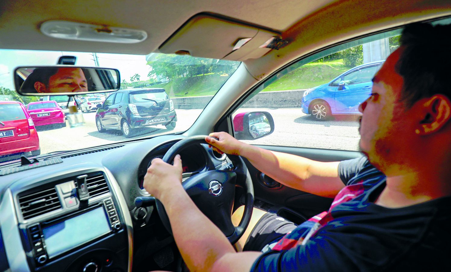Image PAGE 4 - AMIRUL SYAFIQ THESUN_z Motorists urged to be mindful of microsleep risk
