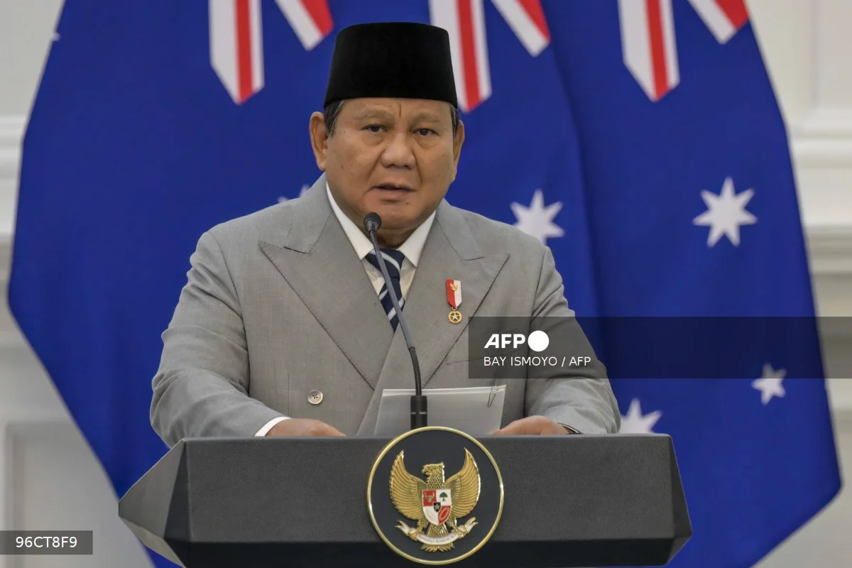Indonesia_president_condemns_activist_acid_attack_as_terrorism Indonesia president condemns activist acid attack as terrorism
