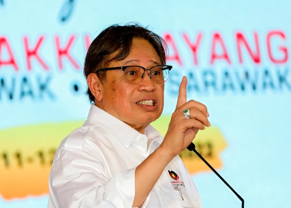 Industri francais buka peluang lebih ramai rakyat Sarawak jadi usahawan: Abang Johari