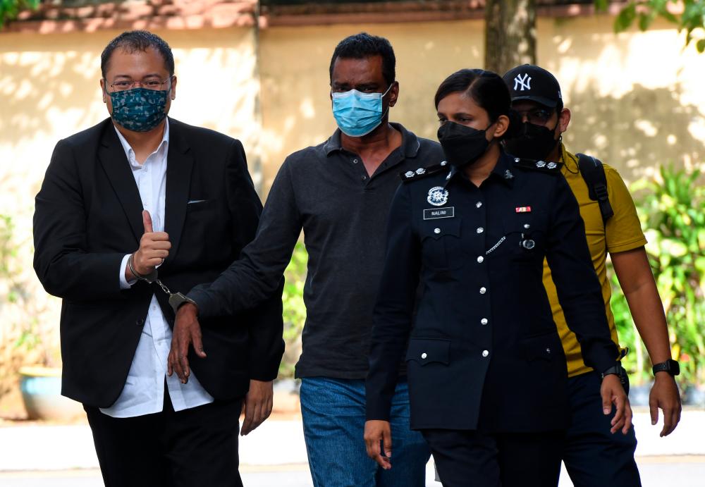 Investment company top officers charged with accepting deposits without valid licence Investment company top officers charged with accepting deposits without valid licence