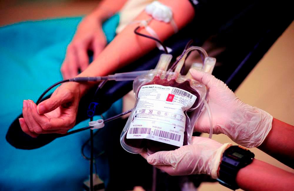 Iran unveils new gene therapy technology to treat blood cancer Iran unveils new gene therapy technology to treat blood cancer