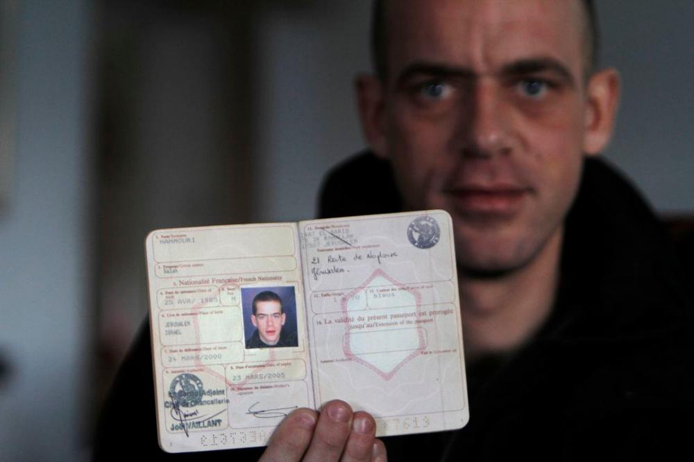 Israel expels French-Palestinian lawyer Salah Hamouri Israel expels French-Palestinian lawyer Salah Hamouri