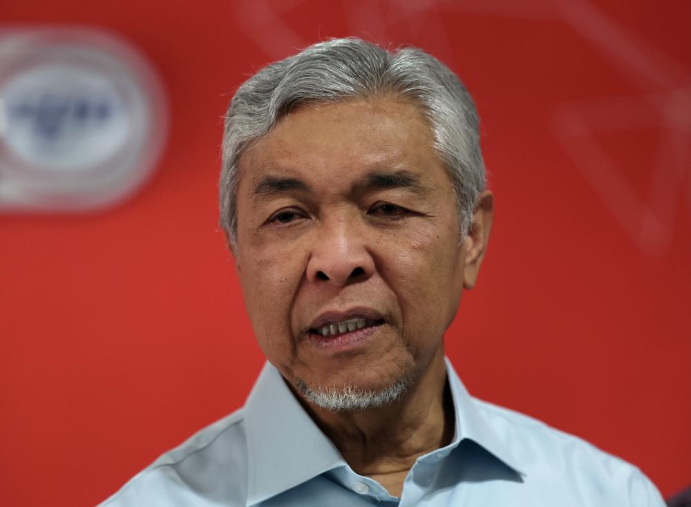 Istilah kemajuan dalam nama KKDW beri objektif lebih jelas dalam kemajuan desa dan wilayah:  Zahid