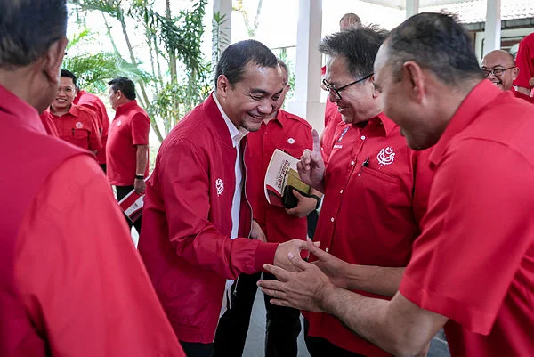 JB02_14032026_ONN_UMNO Johor Umno backs Zahid's call to reinstate suspended members