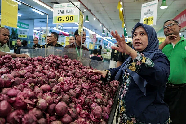 JB09_14032026_HARGA_RAYA Johor assures ample supplies, urges calm amid West Asia conflict