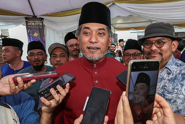 JB18_28032026_KJ_t69c79e1e_m600_x6d6ab8df Khairy seeks low-key return to Umno as ordinary member
