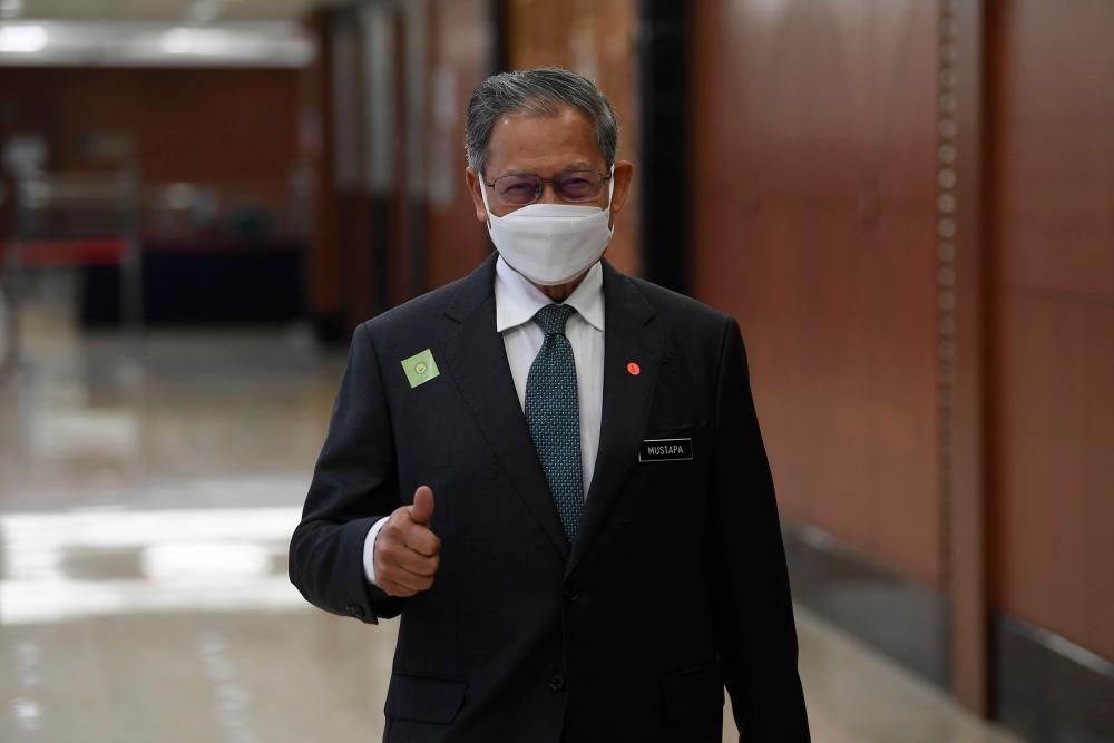 Johor police nab four over forged Miti, employer approval letters Johor police nab four over forged Miti, employer approval letters