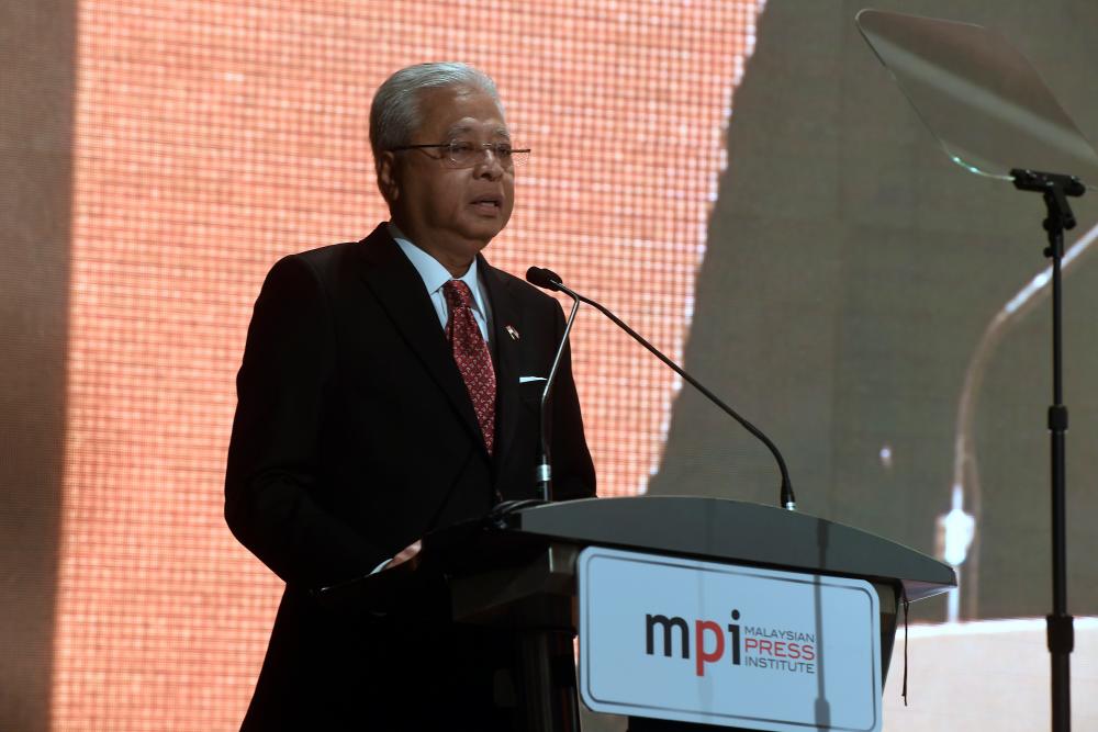 Journalists among unsung heroes of the pandemic: PM