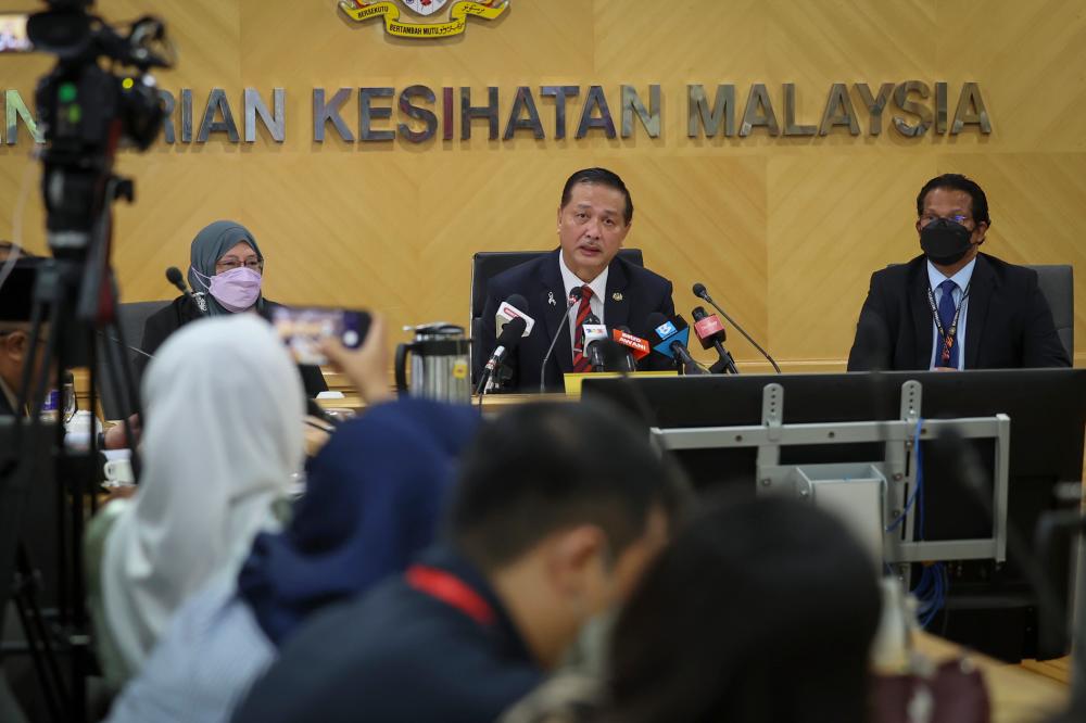 KKM jangka tidak berlaku lonjakan kes Covid-19 semasa musim perayaan KKM jangka tidak berlaku lonjakan kes Covid-19 semasa musim perayaan