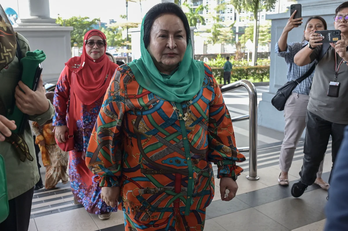 Federal court dismisses Rosmah's final bid to recuse solar case judge Federal court dismisses Rosmah's final bid to recuse solar case judge