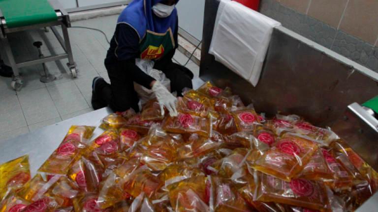 KPDNHEP patahkan cubaan seludup 17,000 kg minyak masak