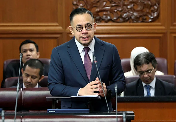KUSKOP_disburses_RM1_03_million_to_boost_Penang_cooperatives KUSKOP disburses RM1.03 million to boost Penang cooperatives
