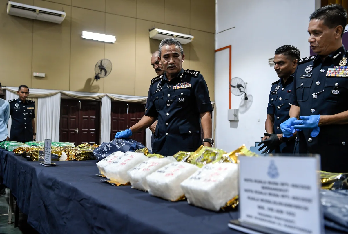 Kedah_police_seize_RM3_1_million_in_syabu__arrest_three Kedah police seize RM3.1 million in syabu, arrest three