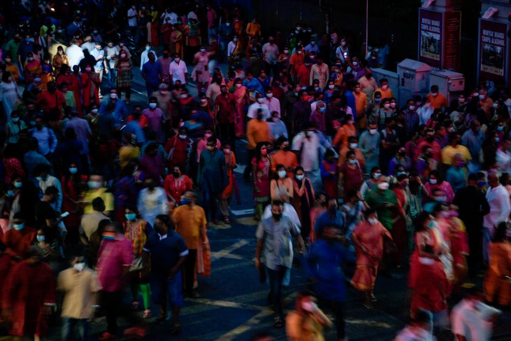 Kekal patuhi SOP ketika Thaipusam dan Tahun Baharu Cina - Khairy Kekal patuhi SOP ketika Thaipusam dan Tahun Baharu Cina - Khairy