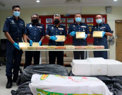Kelantan JKDM seizes 248kg of ganja worth RM620,000 Kelantan JKDM seizes 248kg of ganja worth RM620,000