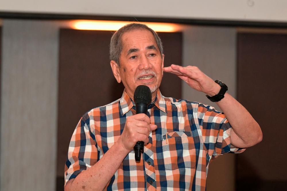 Kerajaan pastikan strategi terbaik tangani isu tuntutan kumpulan Sulu: Wan Junaidi Kerajaan pastikan strategi terbaik tangani isu tuntutan kumpulan Sulu: Wan Junaidi