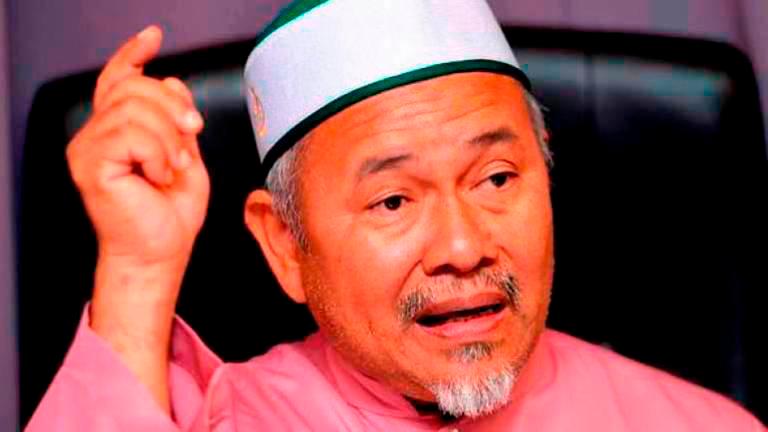 Ketengah contributes RM120,600 for 402 flood victims in Air Putih, Kemaman Ketengah contributes RM120,600 for 402 flood victims in Air Putih, Kemaman