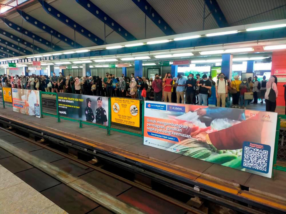 Komponen Sistem PIES disambar petir punca gangguan LRT Kelana Jaya