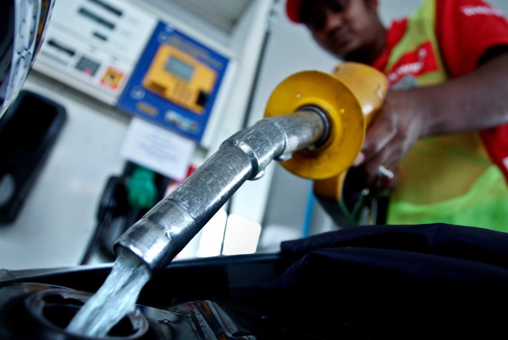 Kuching is running out of RON95 petrol