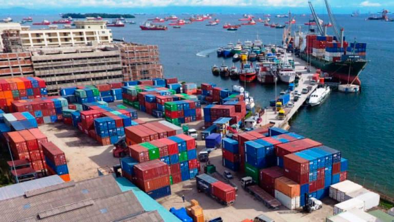LCC, imigresen akan pastikan aktiviti pindah kapal lancar di Labuan